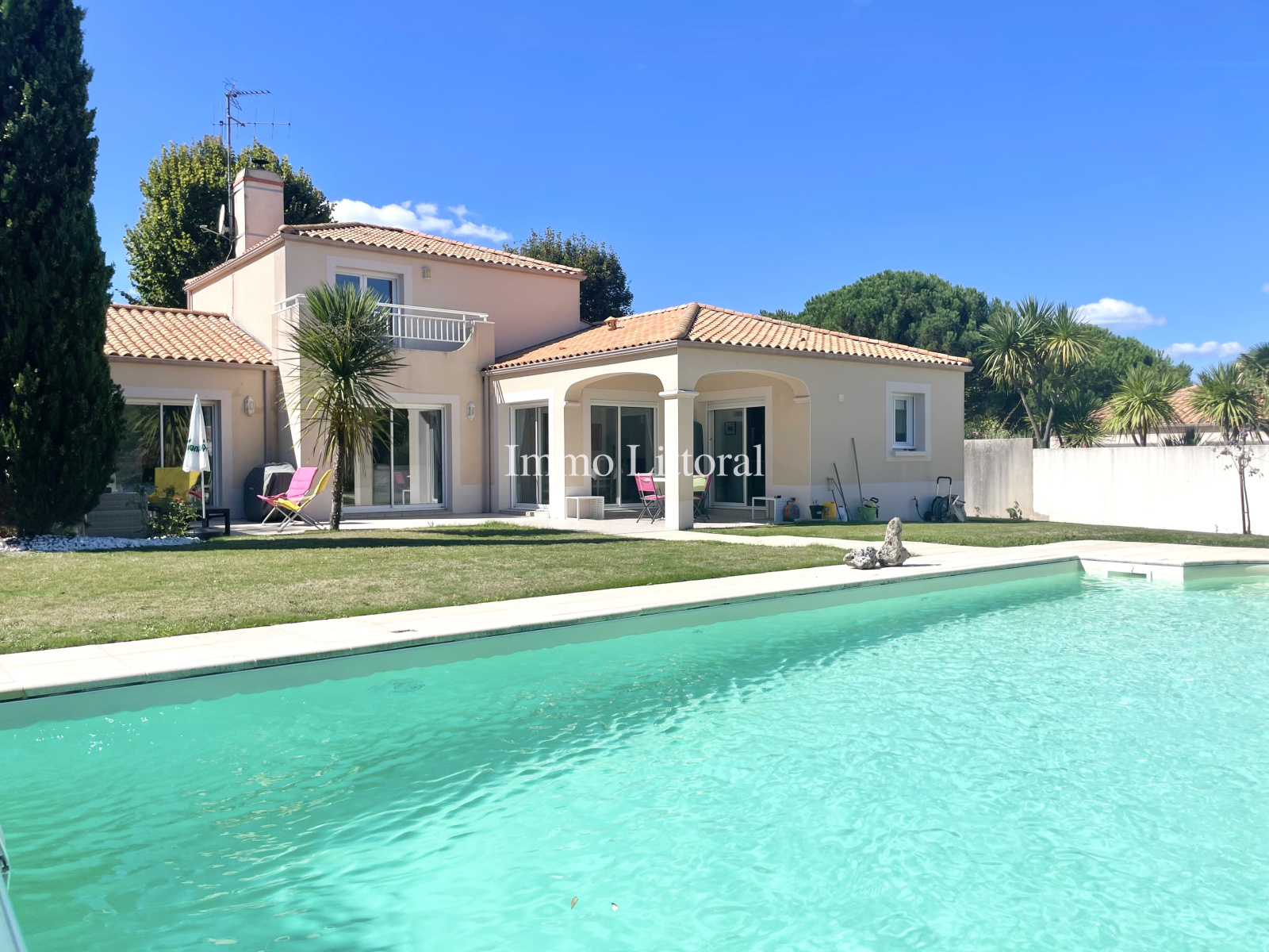 Maison 5 pièces 125 m² · aux Sables-d'Olonne · 125 m² · 739 000 €